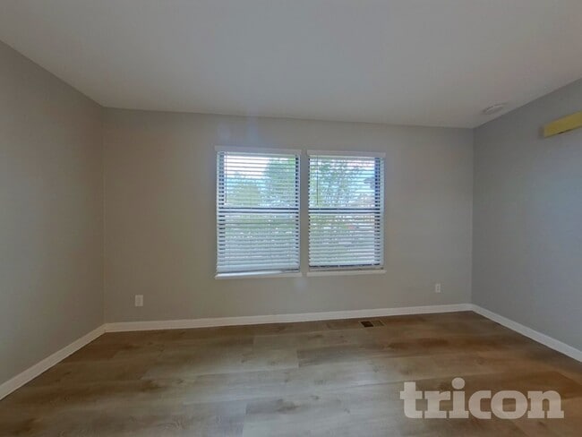 Photo - 3812 S Ceylon Way
