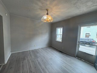Photo - 321 Walnut St