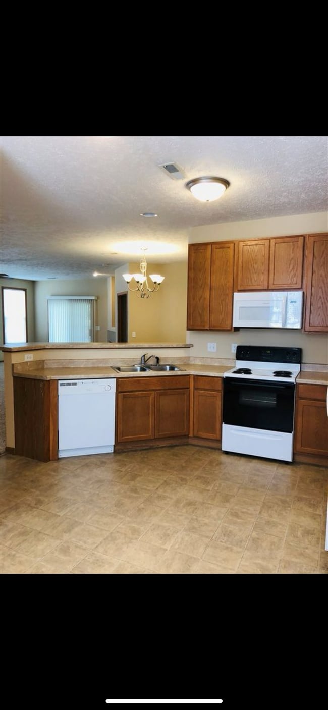 Photo - 5644 Cherryleaf Ln Unit 5644