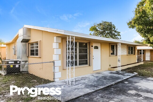 Photo - 610 NW 2nd Ave