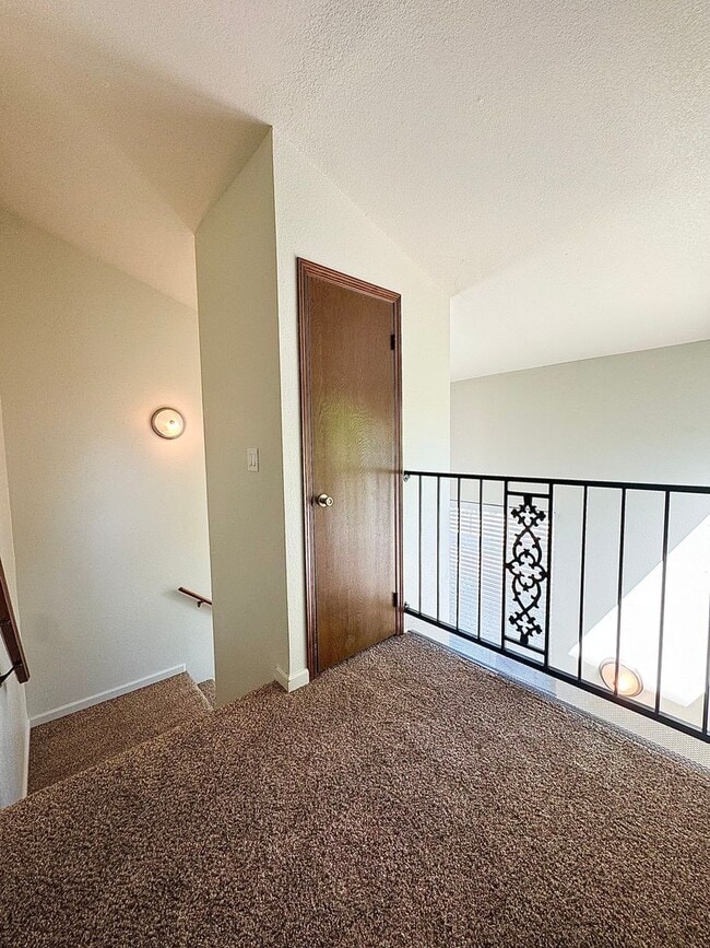 Photo - Beautifully Upstairs Condo at Ridgecrest Condominiums!! HOA Pool/Jacuzzi Unit 216