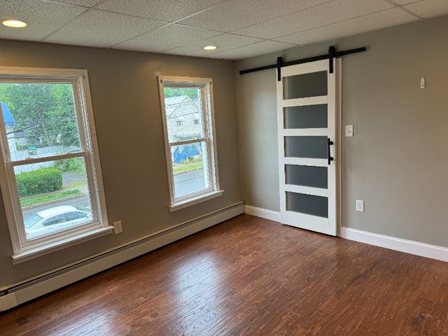 Photo - 136 Sharpe St