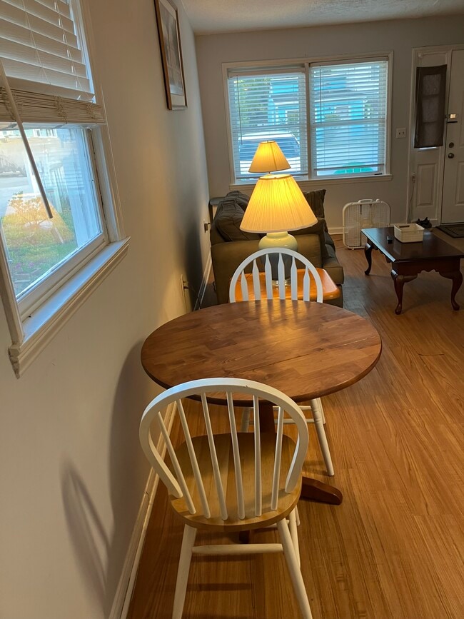 Photo - 18 Century St