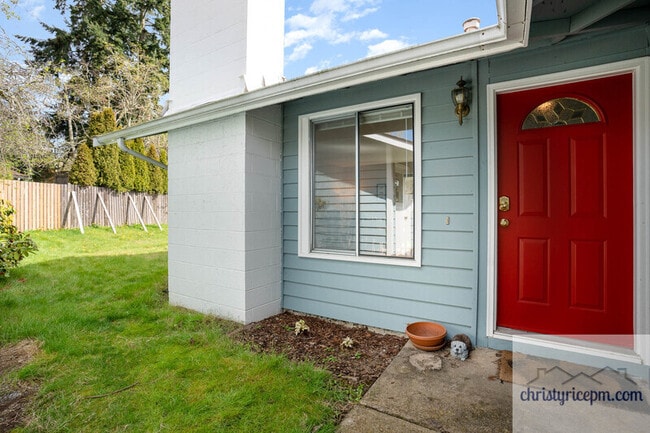 Photo - 2107 SE 21st Ct