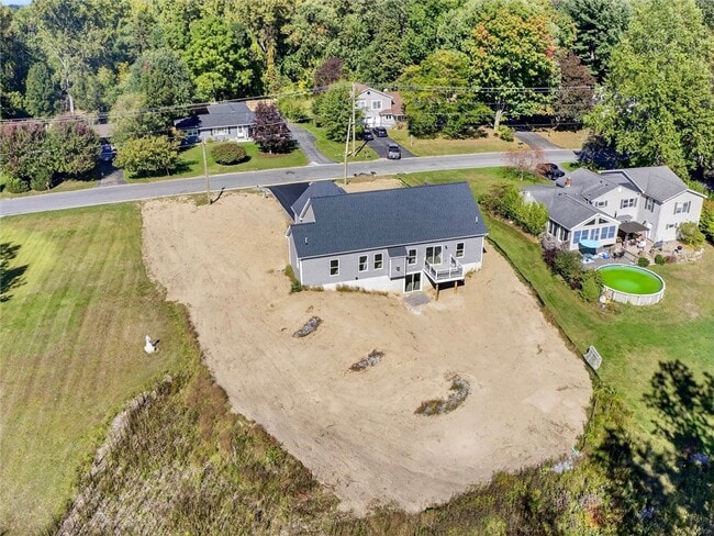 Building Photo - 1119 Wall Rd