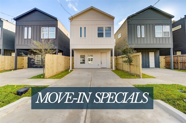 Building Photo - 1207 Dewalt St