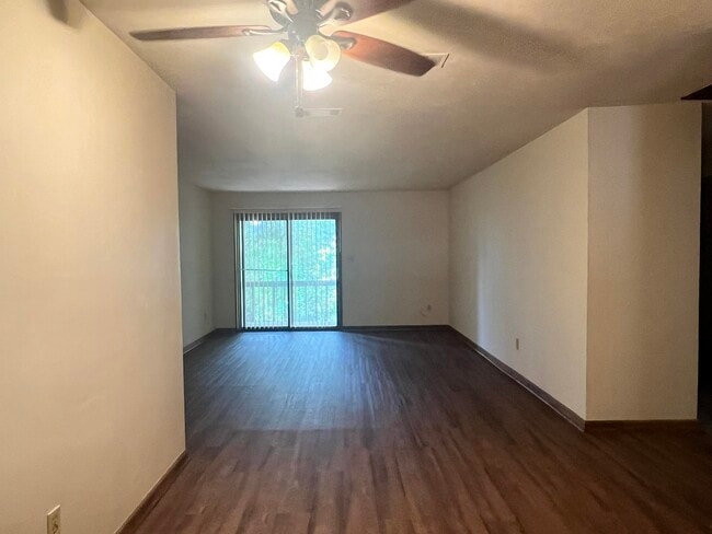 Photo - 1598 Kay Ave