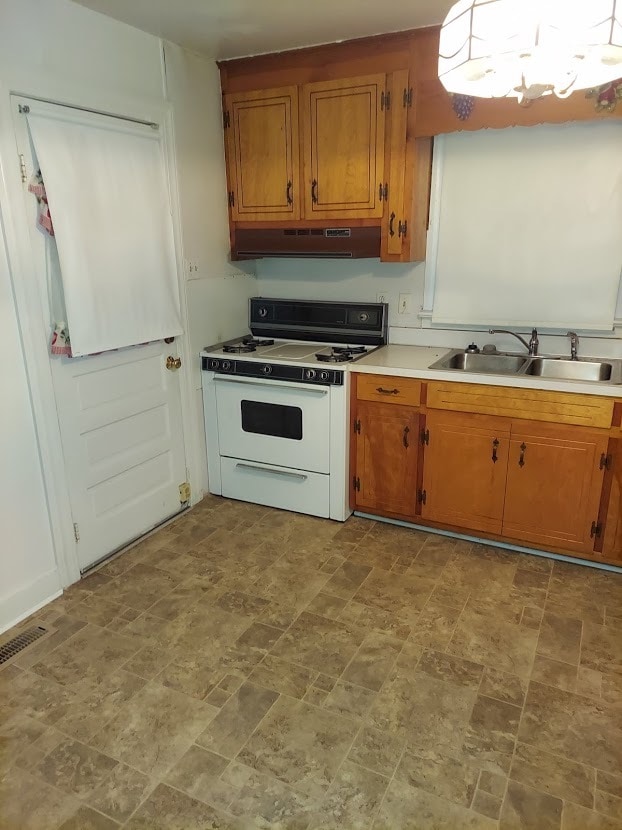 Kitchen - 1713 Thru St