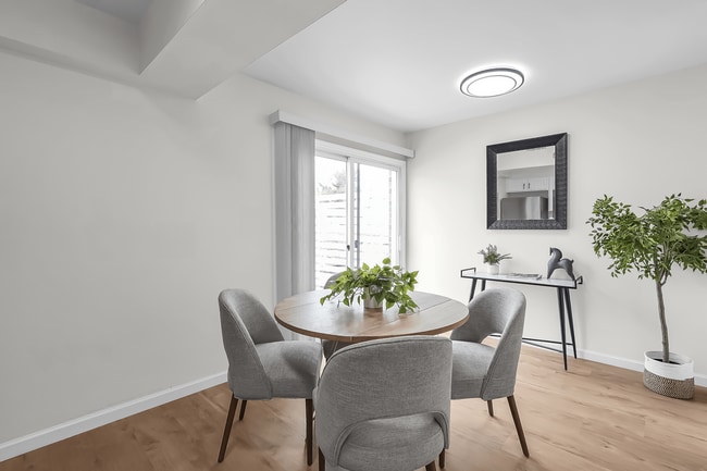 1289 RENTAL CONDO COMMUNITY