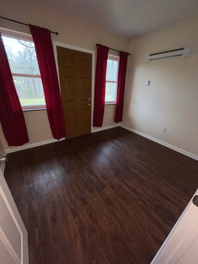 Photo - Beautiful 4 Bedroom, 2.5 Bathroom, 3000sq.ft Ranch! Pet Friendly!