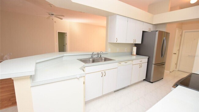 Photo - 7047 Hazeltine Cir