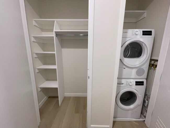 Photo - 50 Broad St Unidad 2506