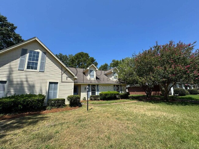 Photo - 33 Sandlewood Dr
