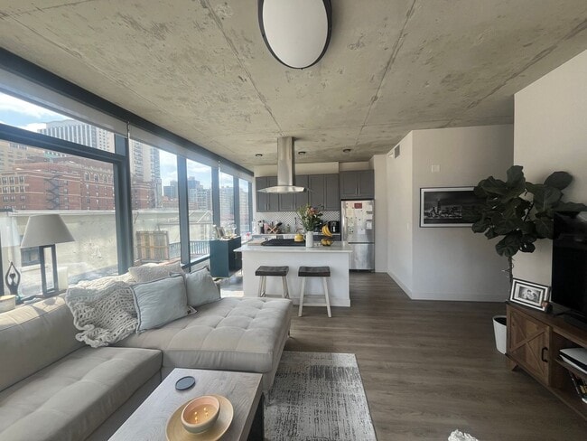 Photo - Four50 Residences