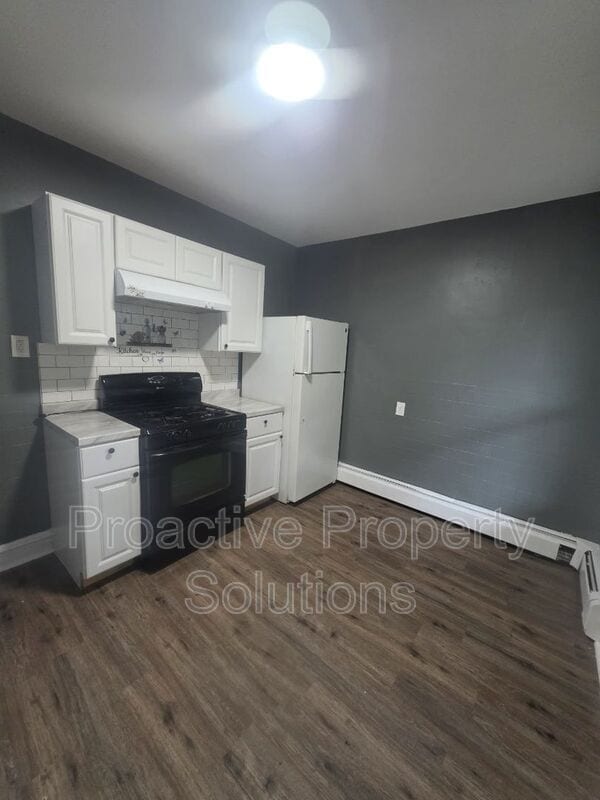 Photo - 532 Alder St