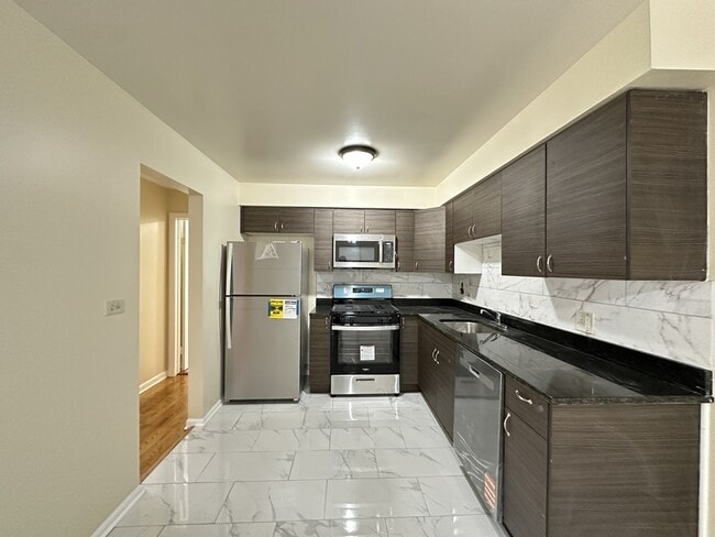 Photo - 630 Lincoln Ave Unit 401