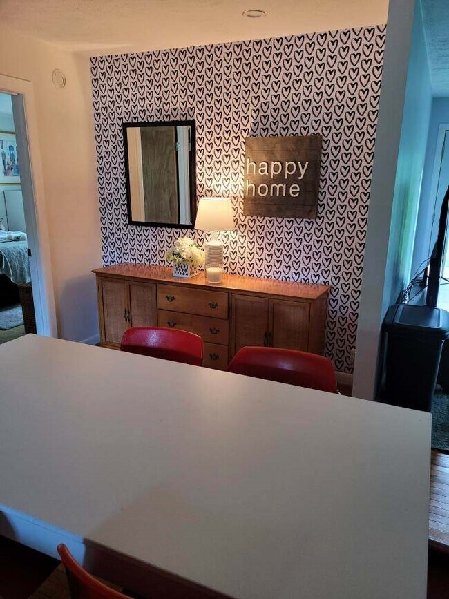 Photo - 501 S Arbutus Dr