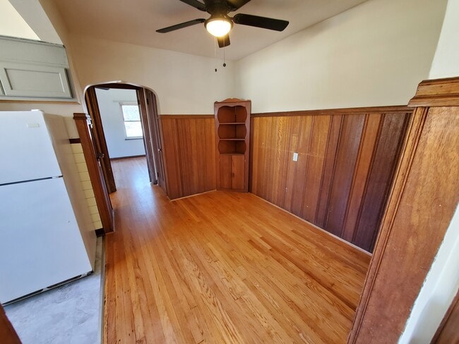 Dining area - 3358 boudinot ave Unit 4
