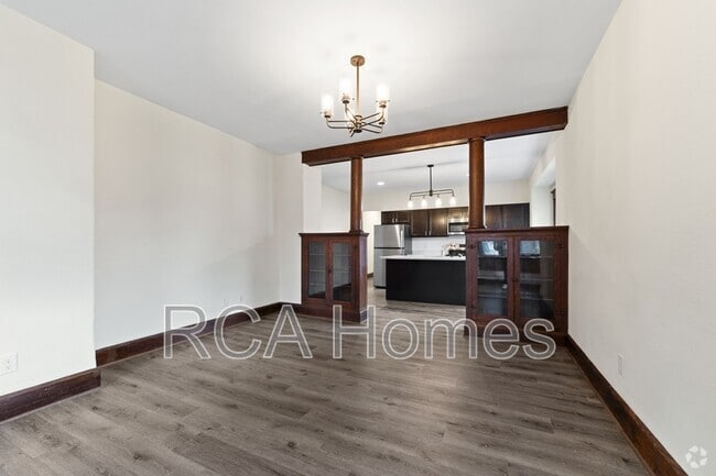 Building Photo - 1306 Woodlawn Ave Rental