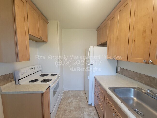 Photo - 1003 Torbett St