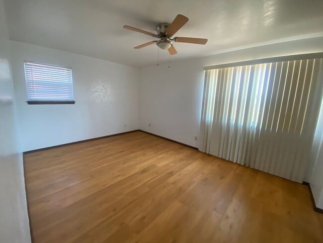 Photo - 1733 Aspen Ave