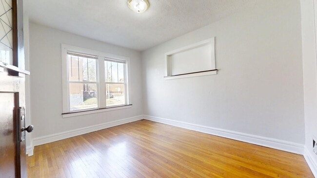 Photo - 3704 Fairview Ave Unidad 1E