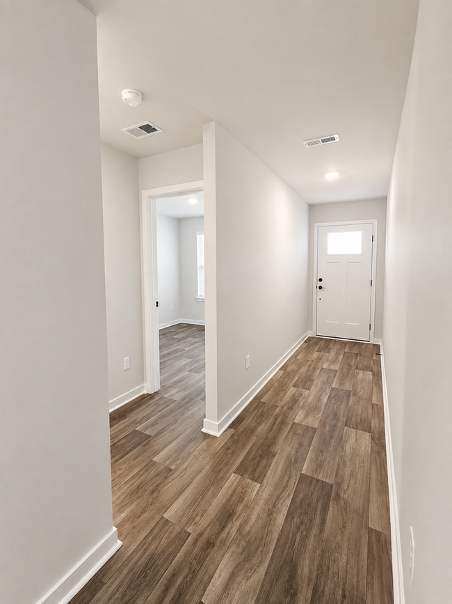 Photo - 332 Pleasant Vly Dr