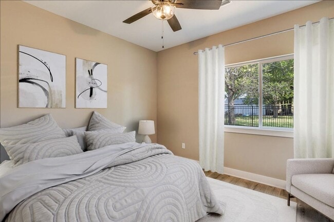 Photo - Skyway-Maxine Plan