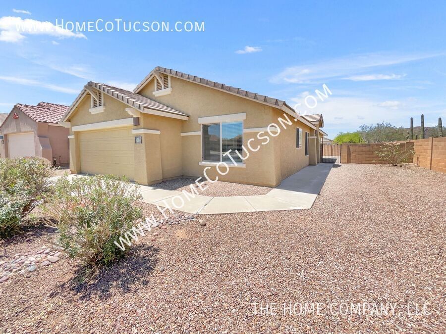 Photo - 7622 W August Moon Place-