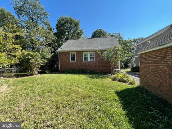 Photo - 1526 N Utah St