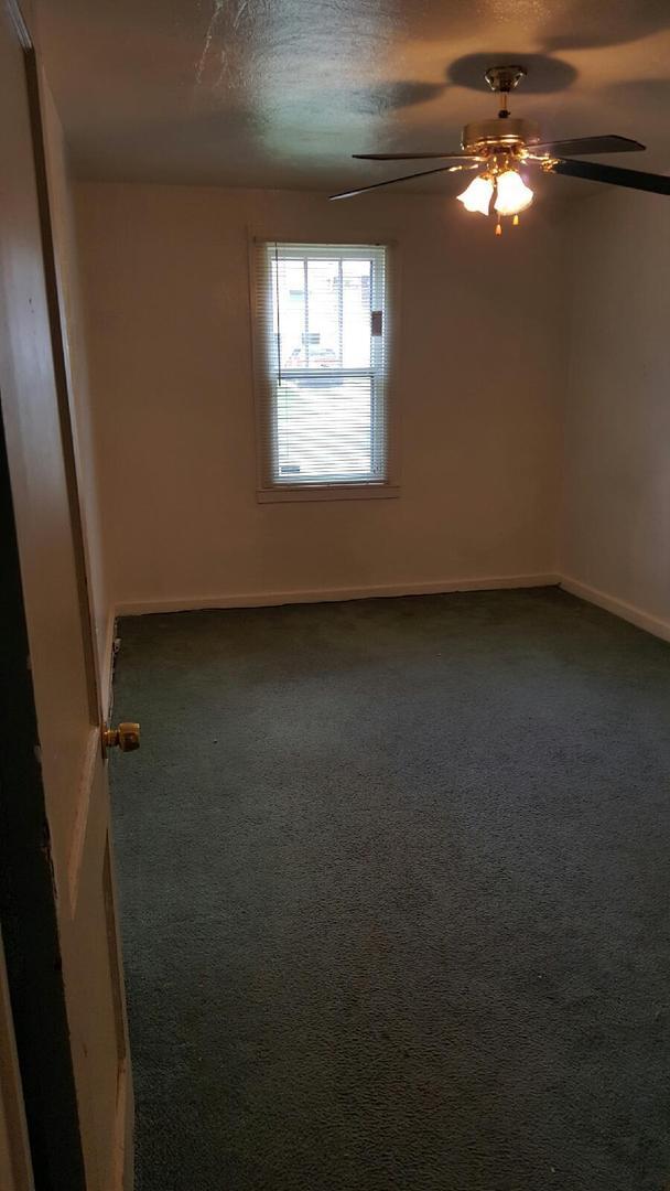 Photo - $1195.00 / 2br - 2 Bedroom Home in Jennings