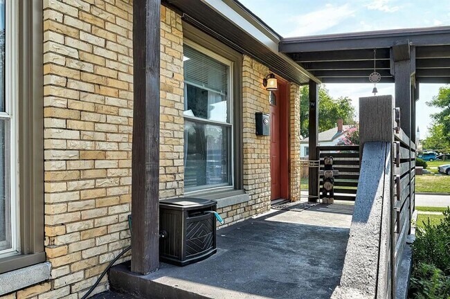 Photo - 3801 NW 25th St