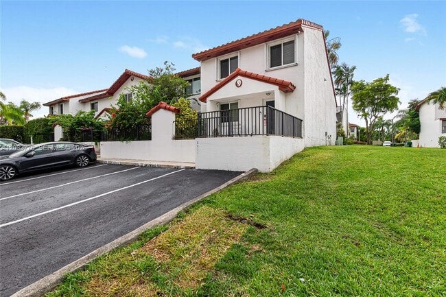 Photo - 8411 SW 208th Terrace