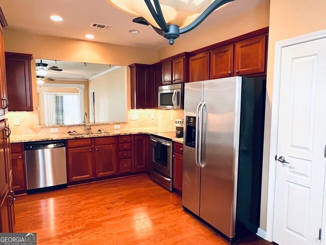 Photo - 130 Magic Lily Dr