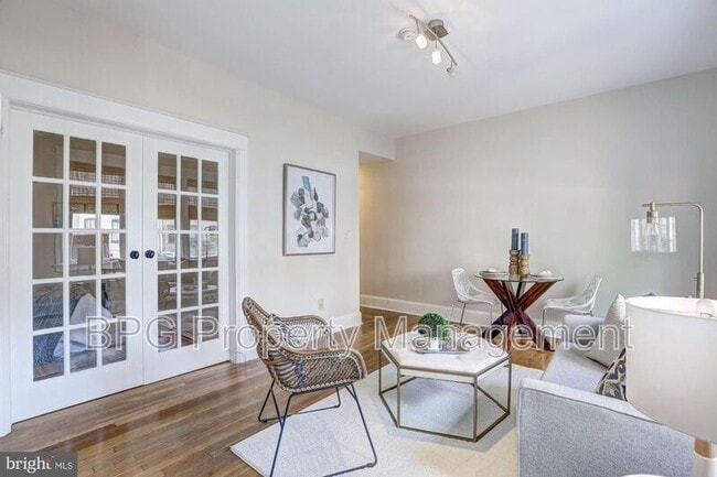 Building Photo - 1618 S St. NW Unit #4