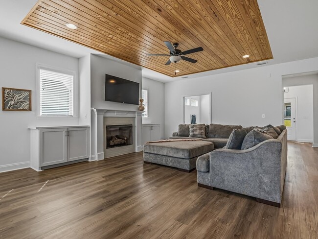 Photo - 3836 Ardmore Ln