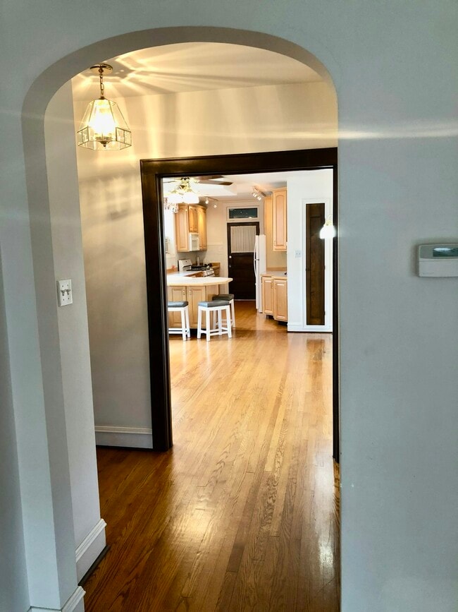 Photo - 4952 N Menard Ave Unit 2