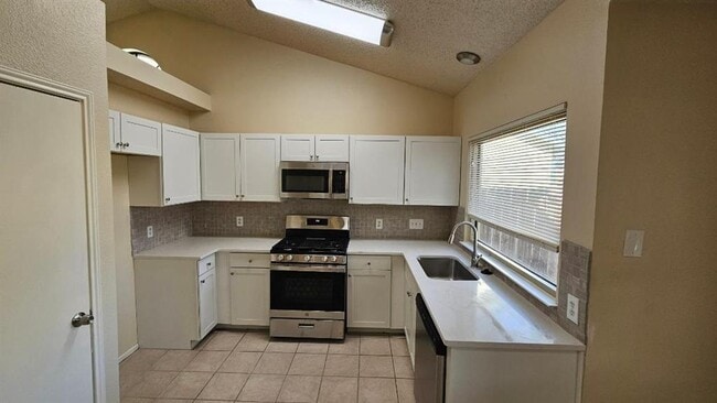 Photo - 12825 Staton Dr