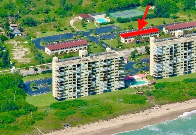 Building Photo - 4235 N Hwy A1A