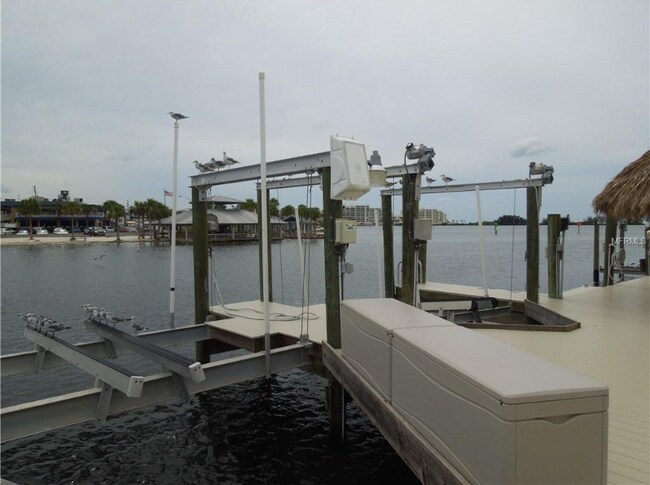 Photo - 6423 Harbor Dr