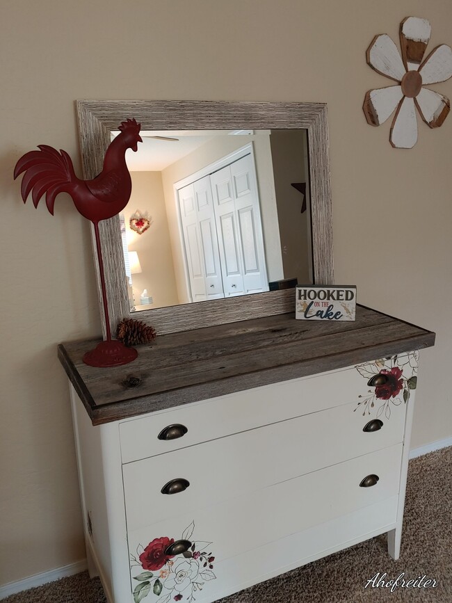 Photo - 2783 E Lookout Dr