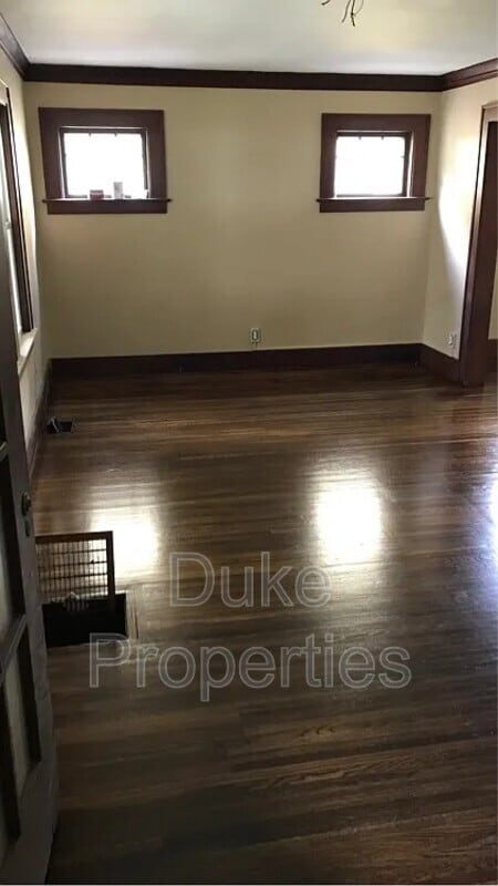 Photo - 126 Jersey St