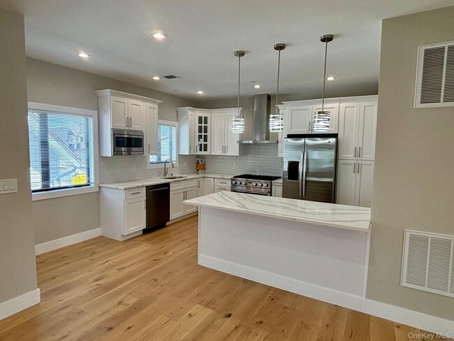 Photo - 159 Harrison Ave Unit C