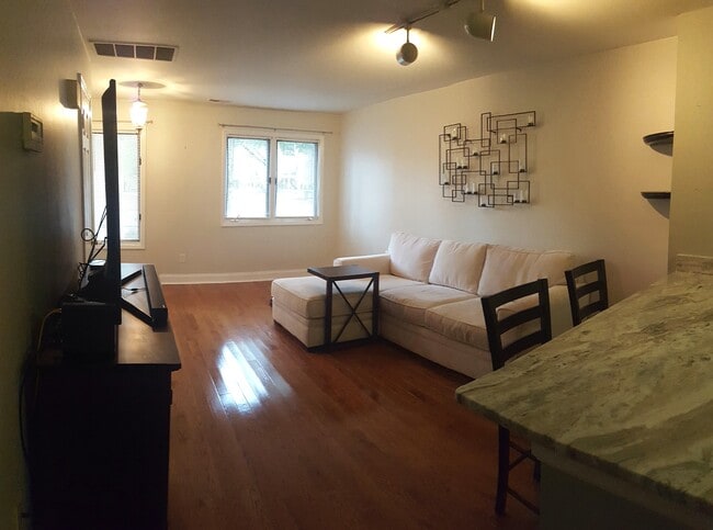 Photo - 7 Augusta Dr Unidad 7