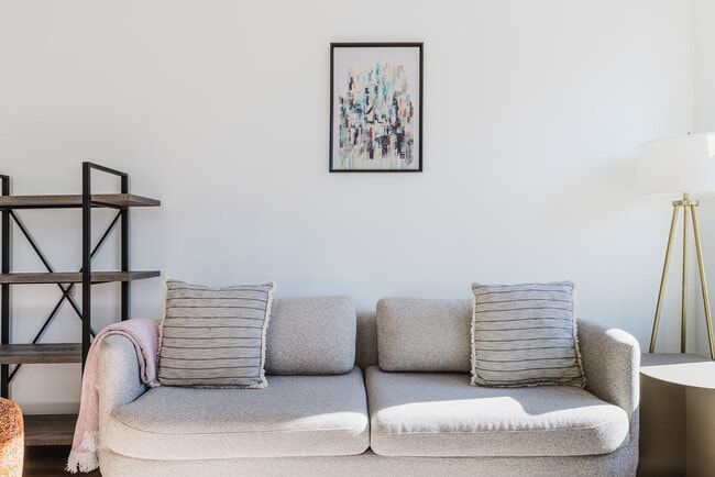 Photo - 780 Morrissey Blvd Unidad FL2-ID1121