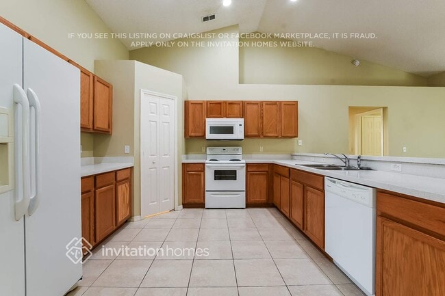 Photo - 1450 Lodge Terrace