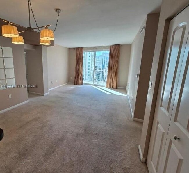 Building Photo - 7350 SW 89th St Unit 1804S