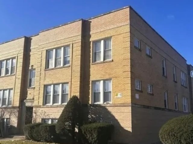 Building Photo - 2102 Kenilworth Ave Unit 101