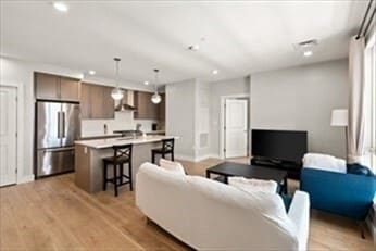 Building Photo - 1650 Commonwealth Ave Unit 501