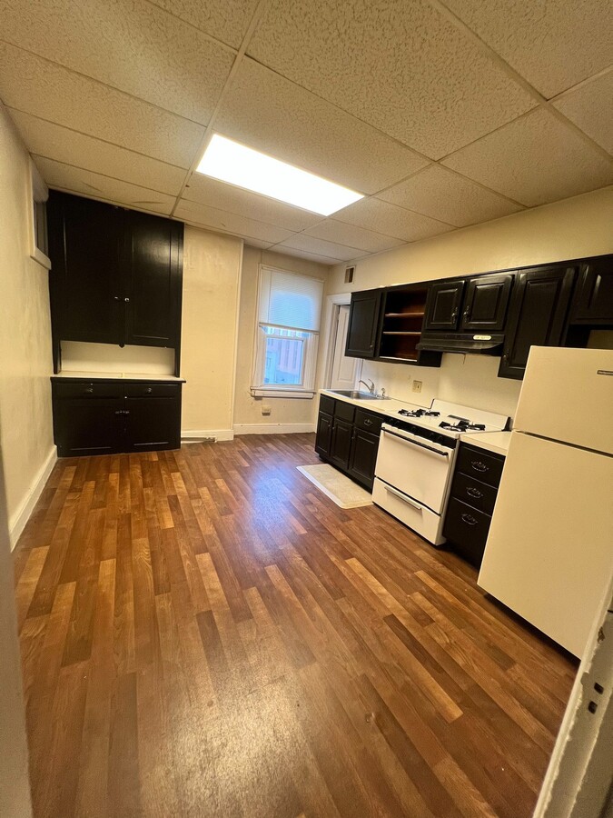 Photo - 219 N Queen St Unit 301